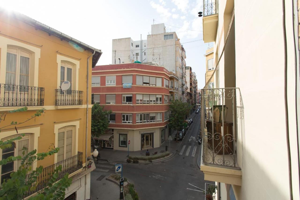 Nice Apartment Close To Mercado Central Alicante Zewnętrze zdjęcie